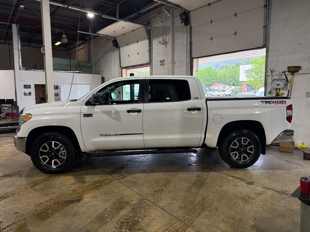 2015 Toyota Tundra SR5 CrewMax