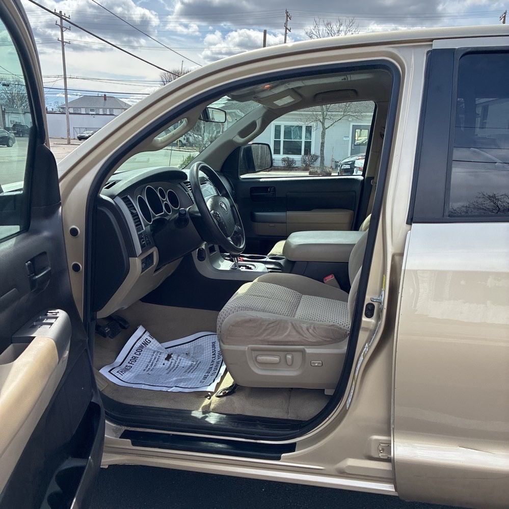 2010 Toyota Tundra Grade CrewMax