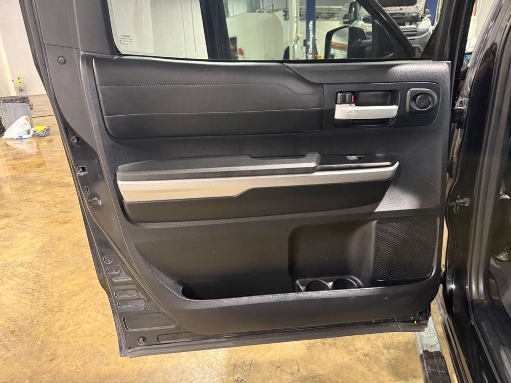 2014 Toyota Tundra Limited CrewMax