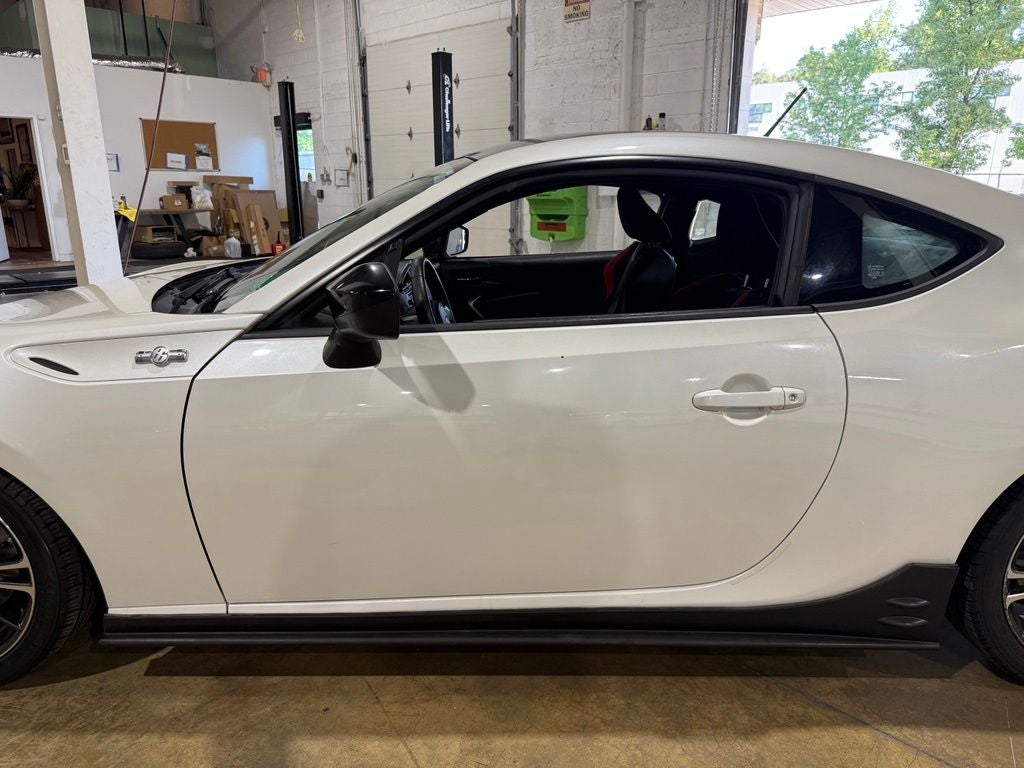 2013 Scion FR-S Base