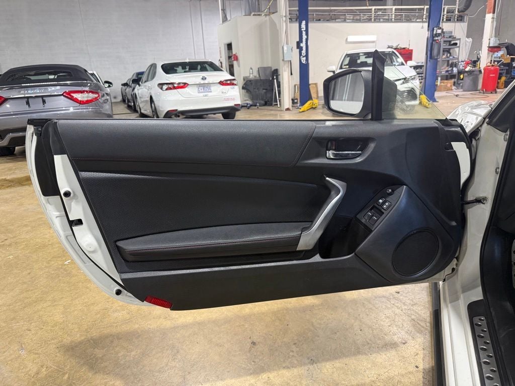 2013 Scion FR-S Base