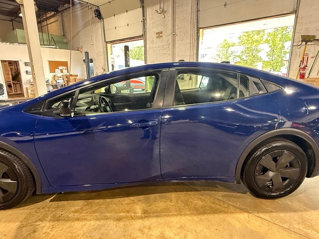 2023 Toyota Prius LE