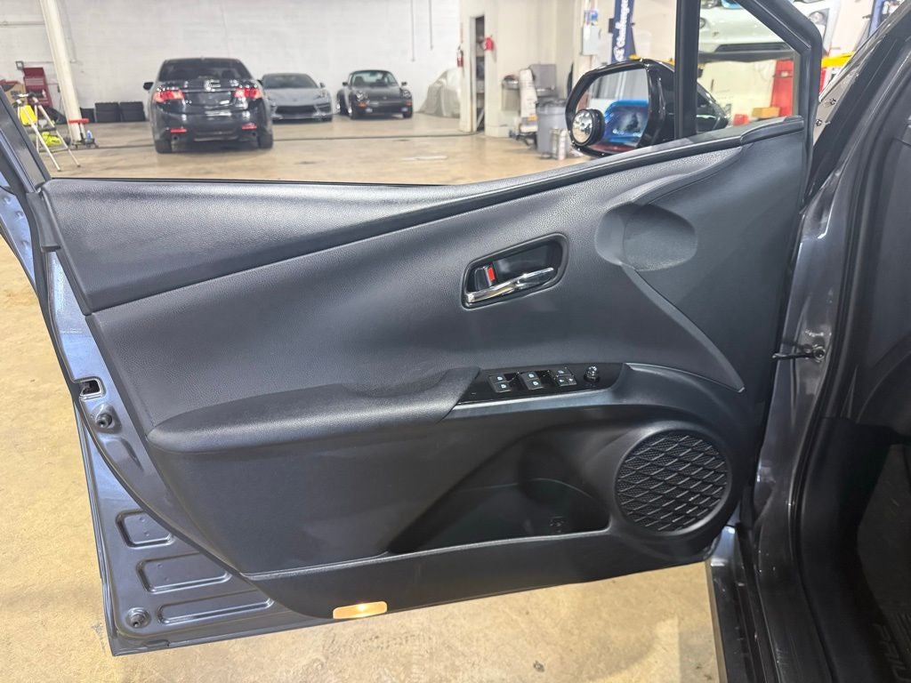 2017 Toyota Prius Three