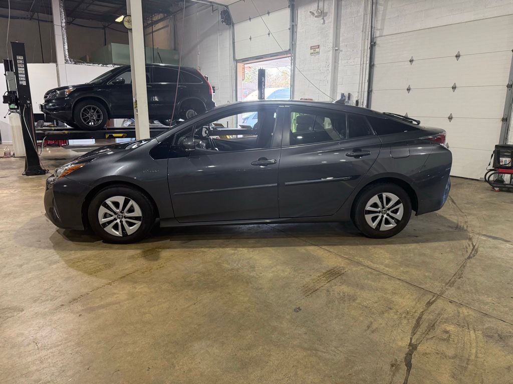 2017 Toyota Prius Three