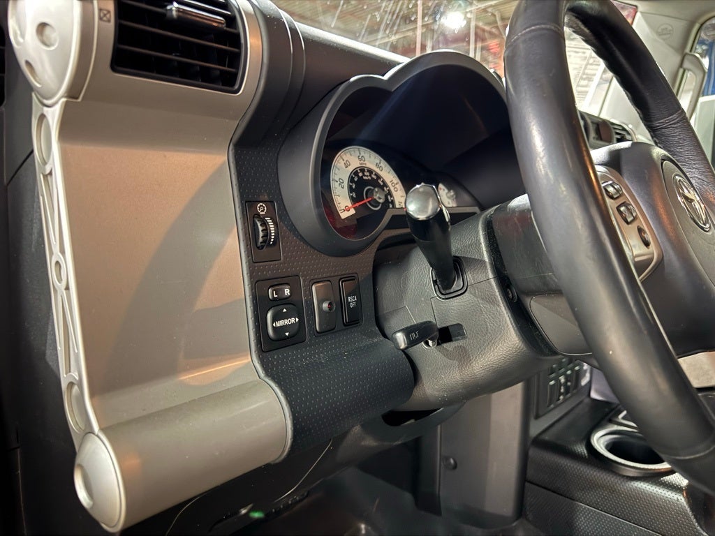 2011 Toyota FJ Cruiser Base