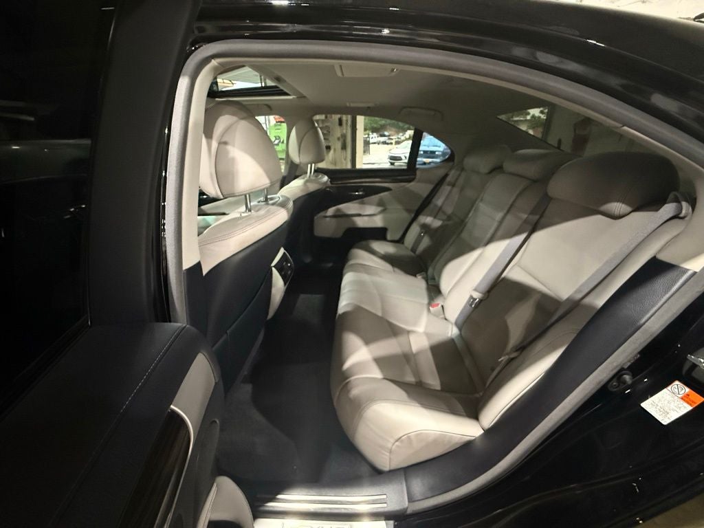 2017 Lexus LS 460