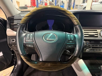2017 Lexus LS 460