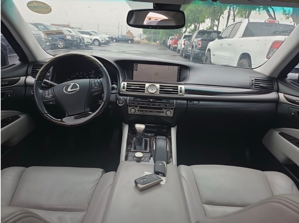 2017 Lexus LS 460