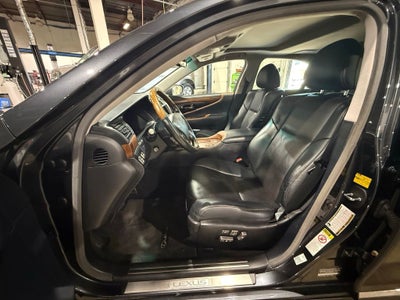 2011 Lexus LS 460