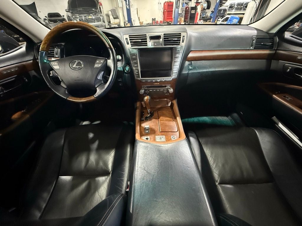 2011 Lexus LS 460