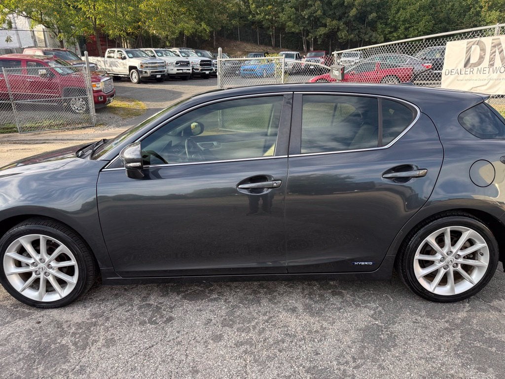 2011 Lexus CT 200h Premium