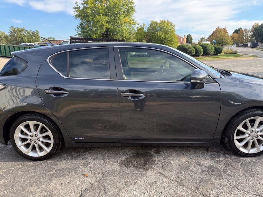 2011 Lexus CT 200h Premium