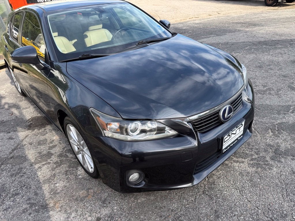 2011 Lexus CT 200h Premium