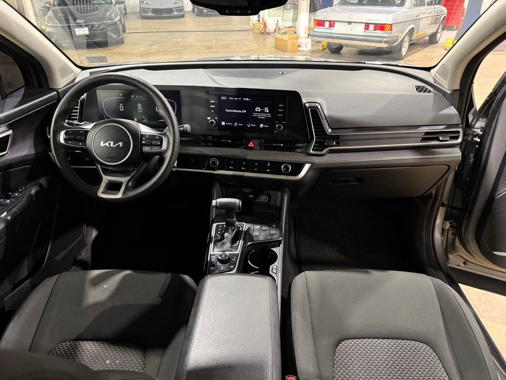 2024 Kia Sportage LX