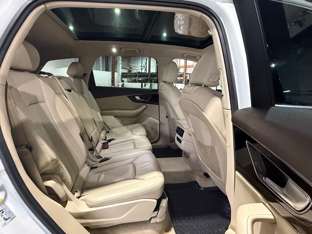 2017 Audi Q7 3.0T Premium quattro