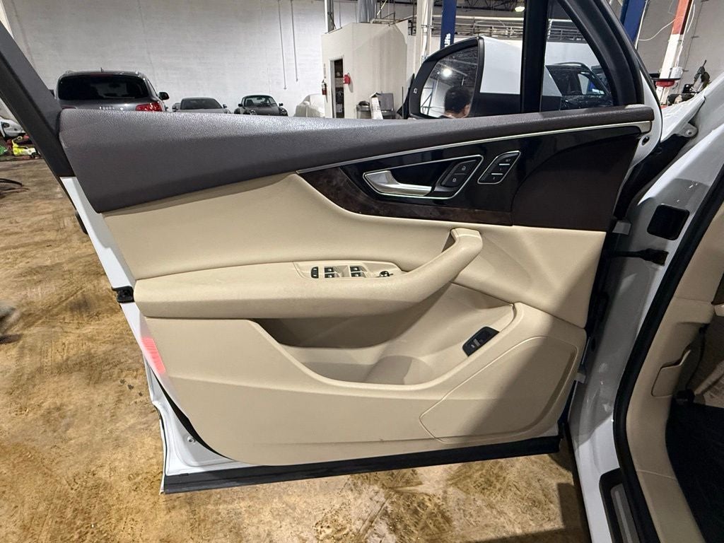 2017 Audi Q7 3.0T Premium quattro