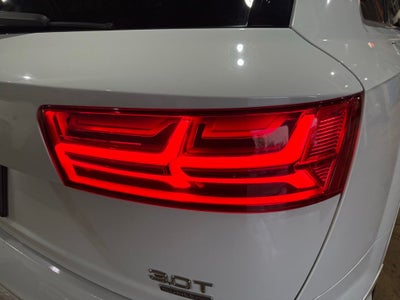 2017 Audi Q7 3.0T Premium quattro