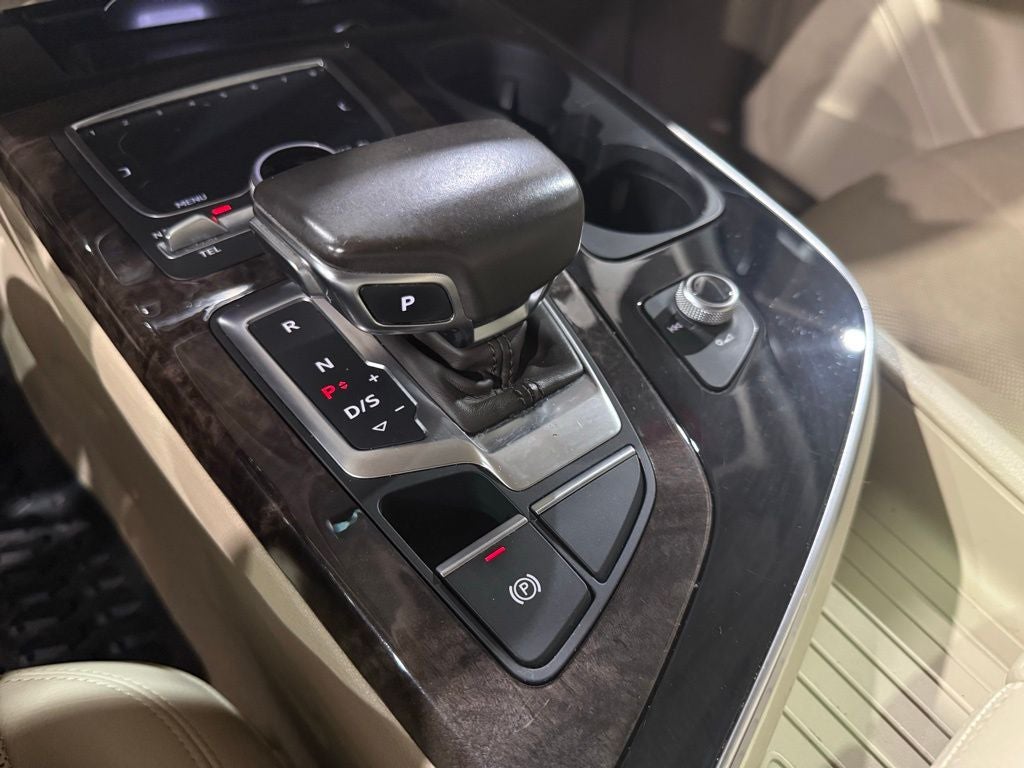 2017 Audi Q7 3.0T Premium Plus quattro