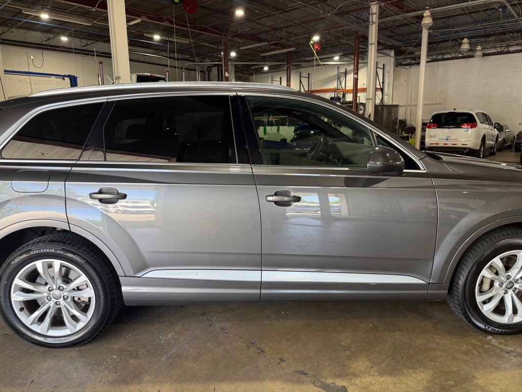 2019 Audi Q7 55 Premium Plus quattro