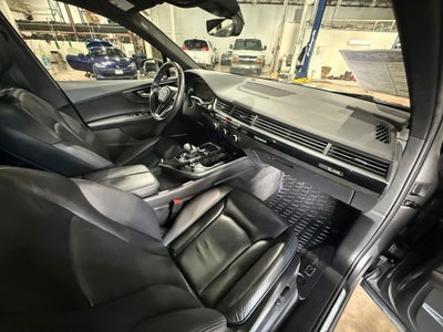 2019 Audi Q7 55 Premium Plus quattro