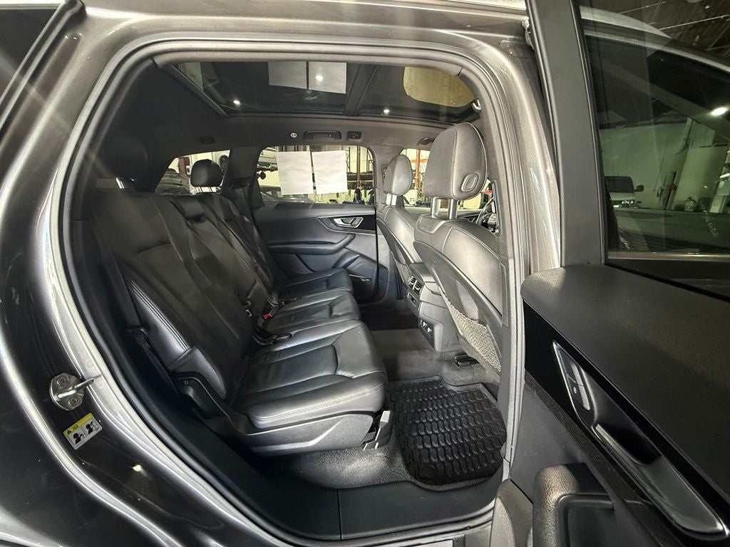 2019 Audi Q7 55 Premium Plus quattro