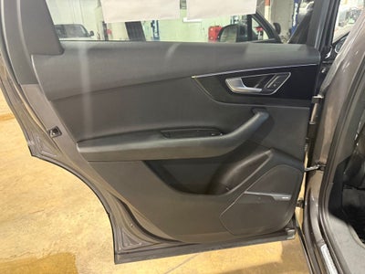 2019 Audi Q7 55 Premium Plus quattro
