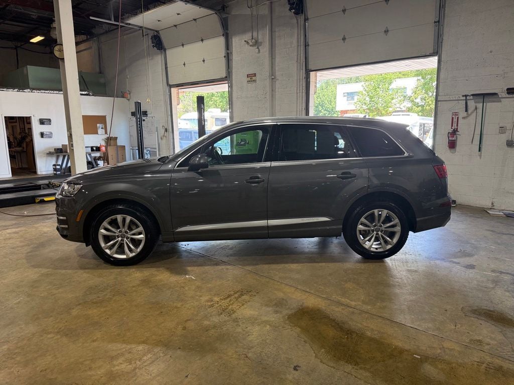2019 Audi Q7 55 Premium Plus quattro