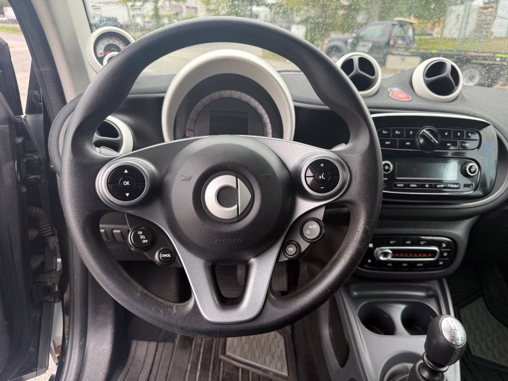2016 smart Fortwo Pure