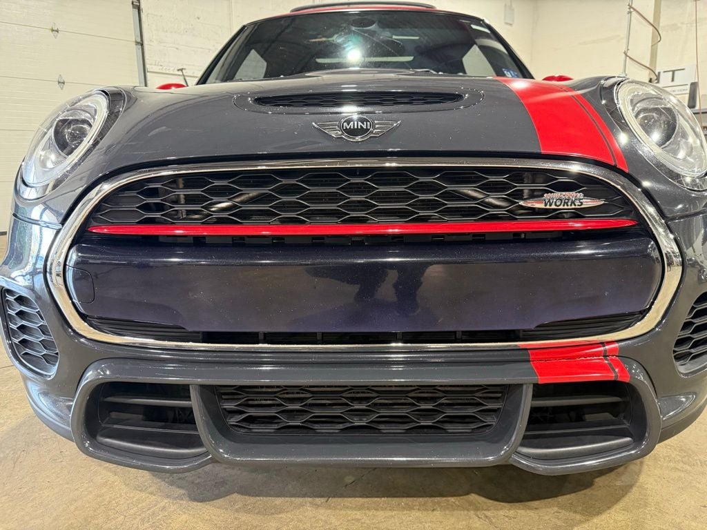 2017 MINI John Cooper Works Base