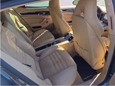 2013 Porsche Panamera GTS
