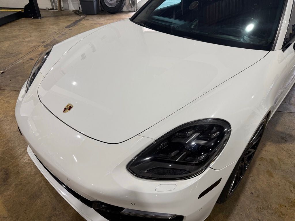 2019 Porsche Panamera GTS