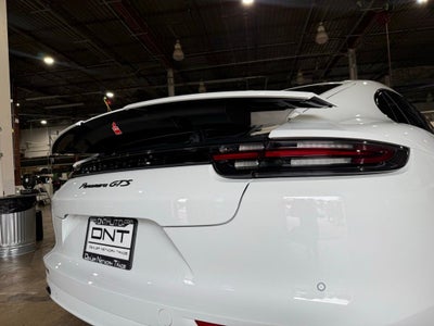 2019 Porsche Panamera GTS
