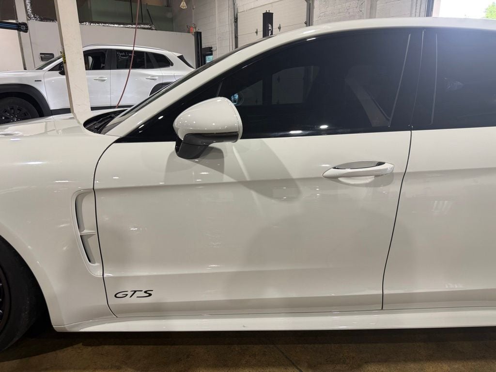 2019 Porsche Panamera GTS