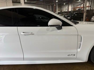 2019 Porsche Panamera GTS