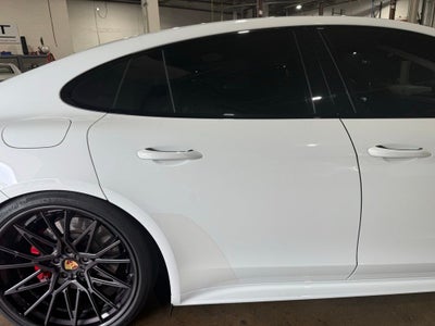 2019 Porsche Panamera GTS