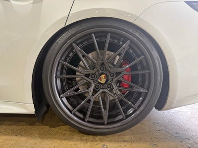 2019 Porsche Panamera GTS