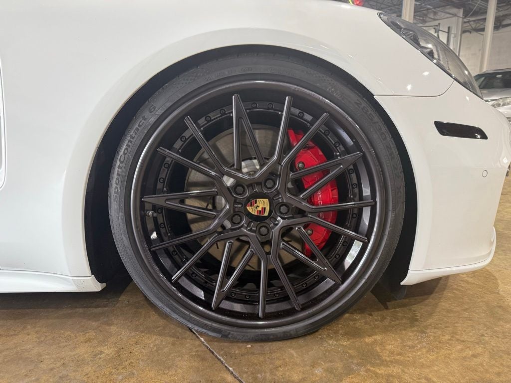 2019 Porsche Panamera GTS