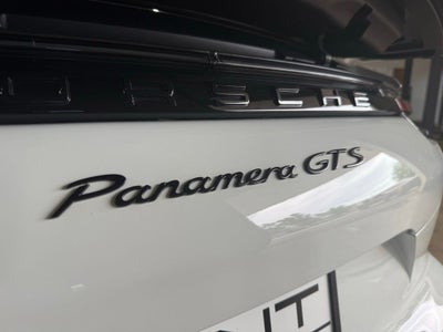 2019 Porsche Panamera GTS