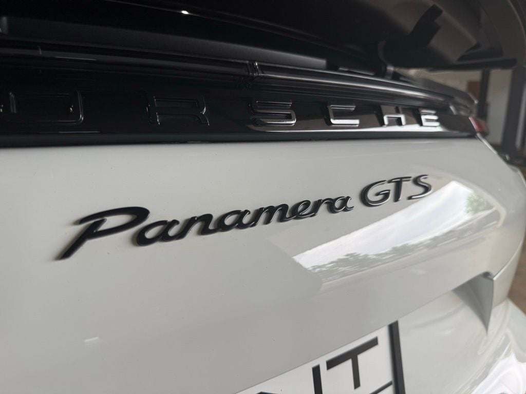 2019 Porsche Panamera GTS