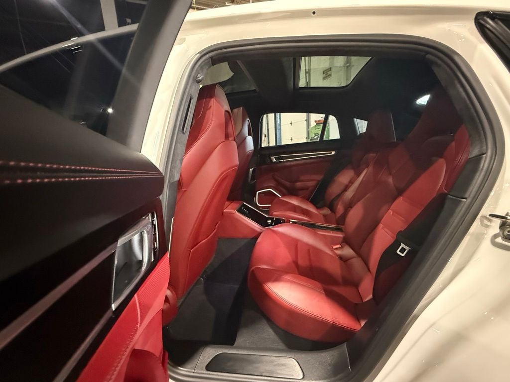 2019 Porsche Panamera GTS