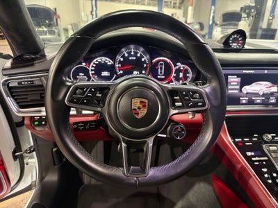 2019 Porsche Panamera GTS