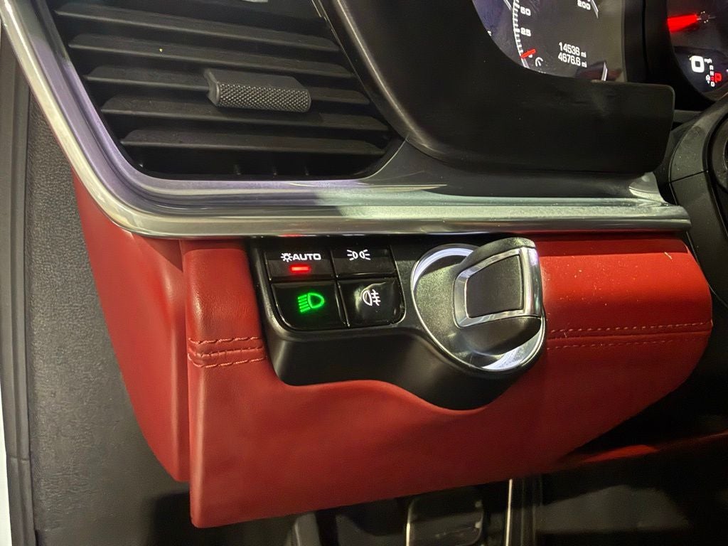 2019 Porsche Panamera GTS