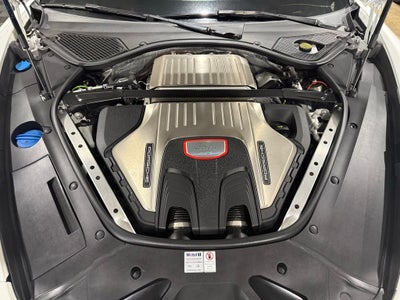2019 Porsche Panamera GTS