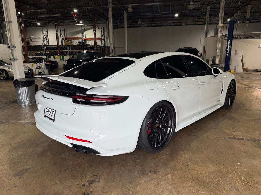 2019 Porsche Panamera GTS