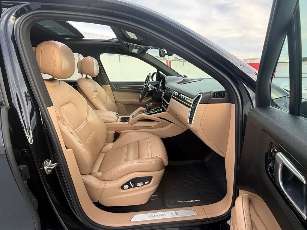 2019 Porsche Cayenne S