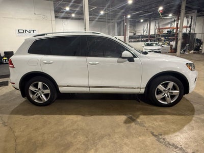 2014 Volkswagen Touareg V6 TDI Lux