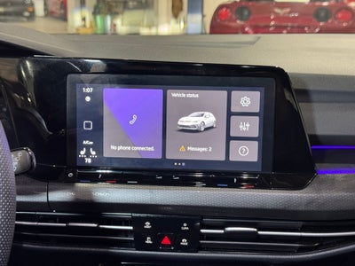 2024 Volkswagen Golf GTI SE