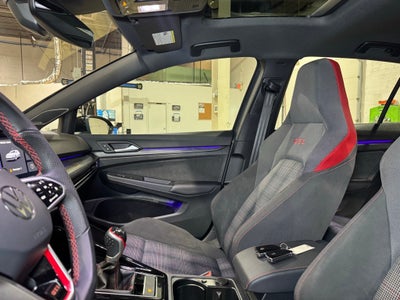 2024 Volkswagen Golf GTI SE